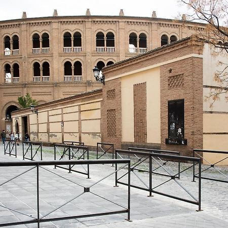 Duerme Junto A La Plaza De Toros De Granada. Apartment Екстериор снимка